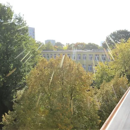 Mgm Karmelicka Варшава